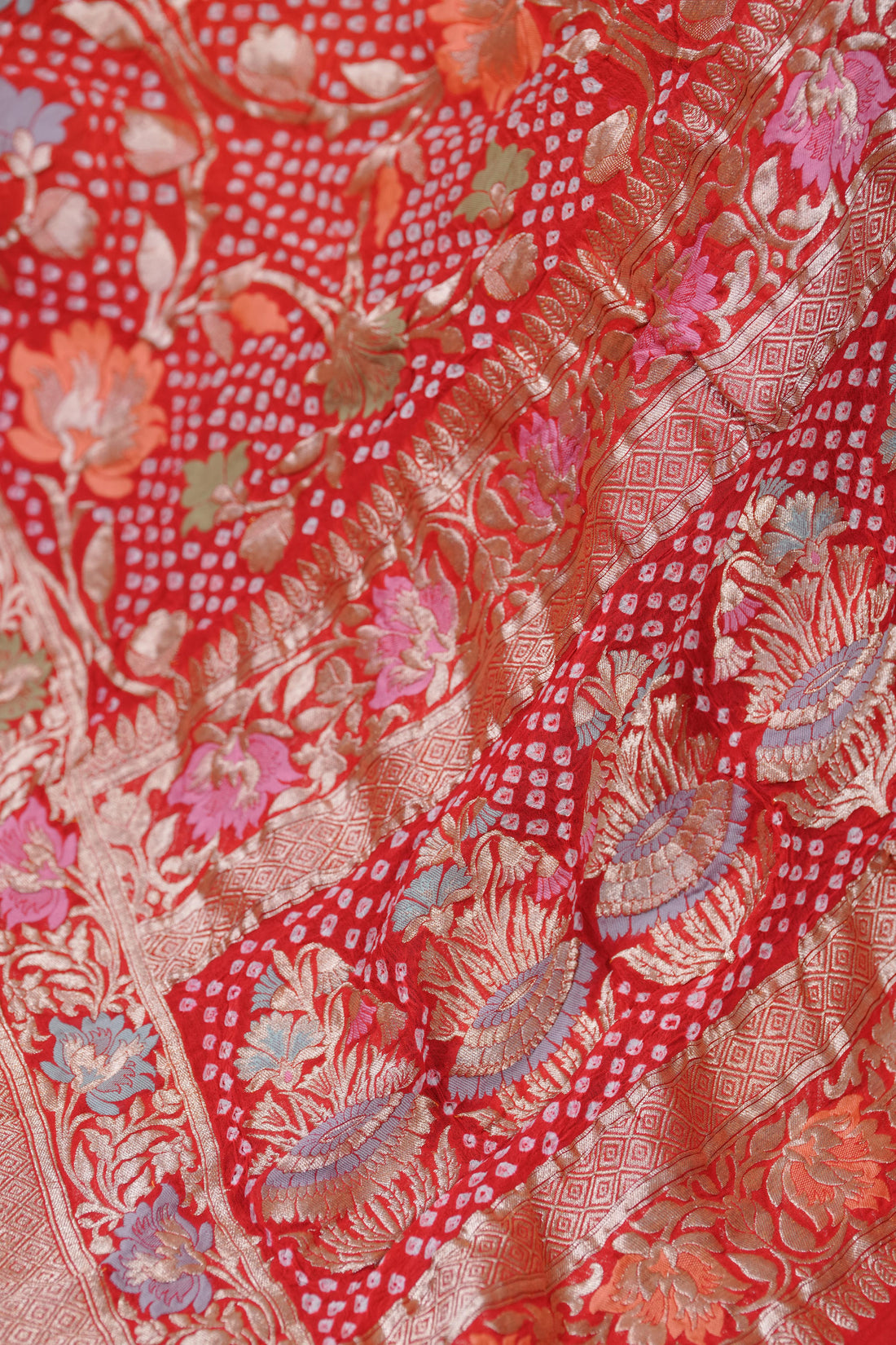 Bandhej dupatta