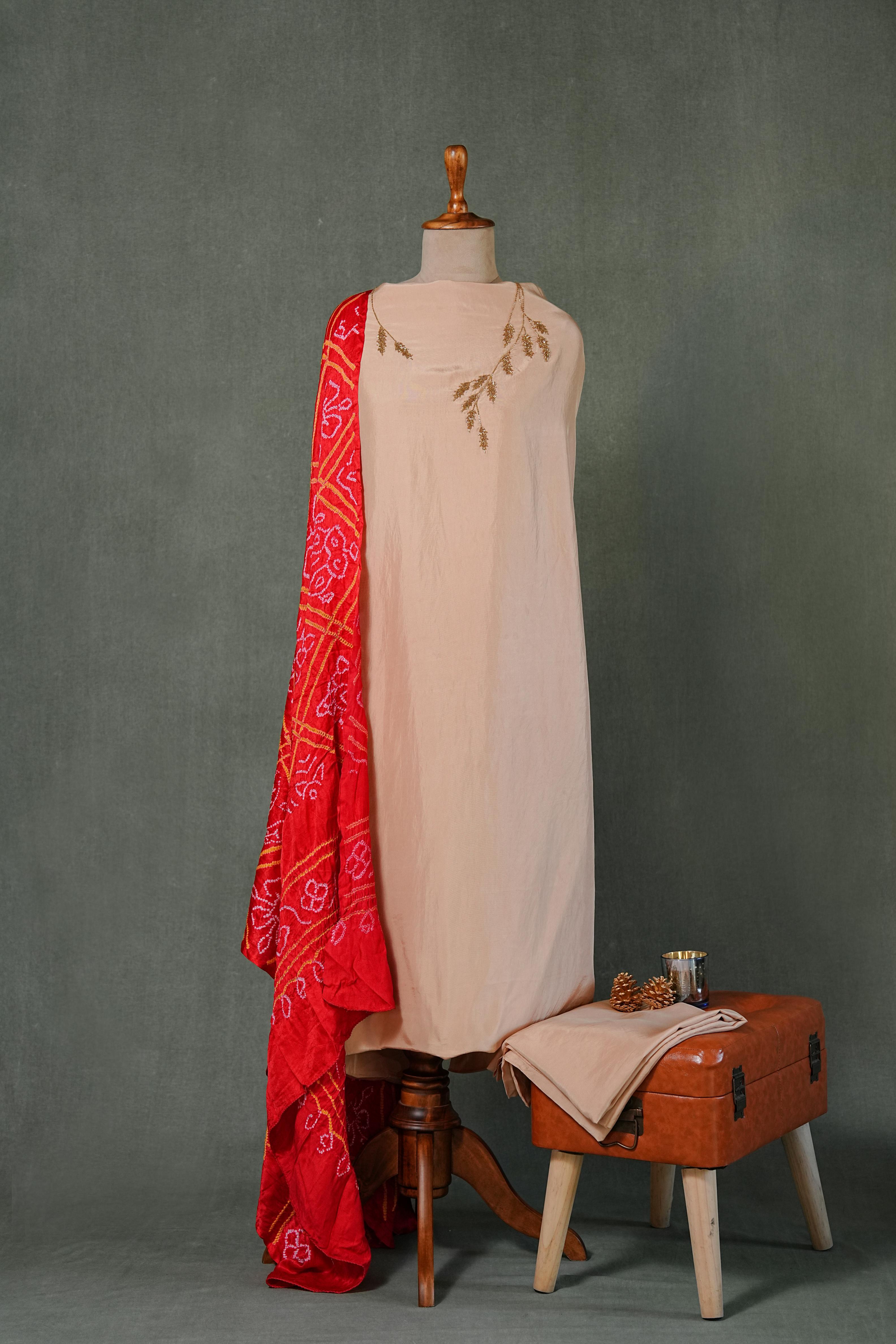 Bandhej suit set