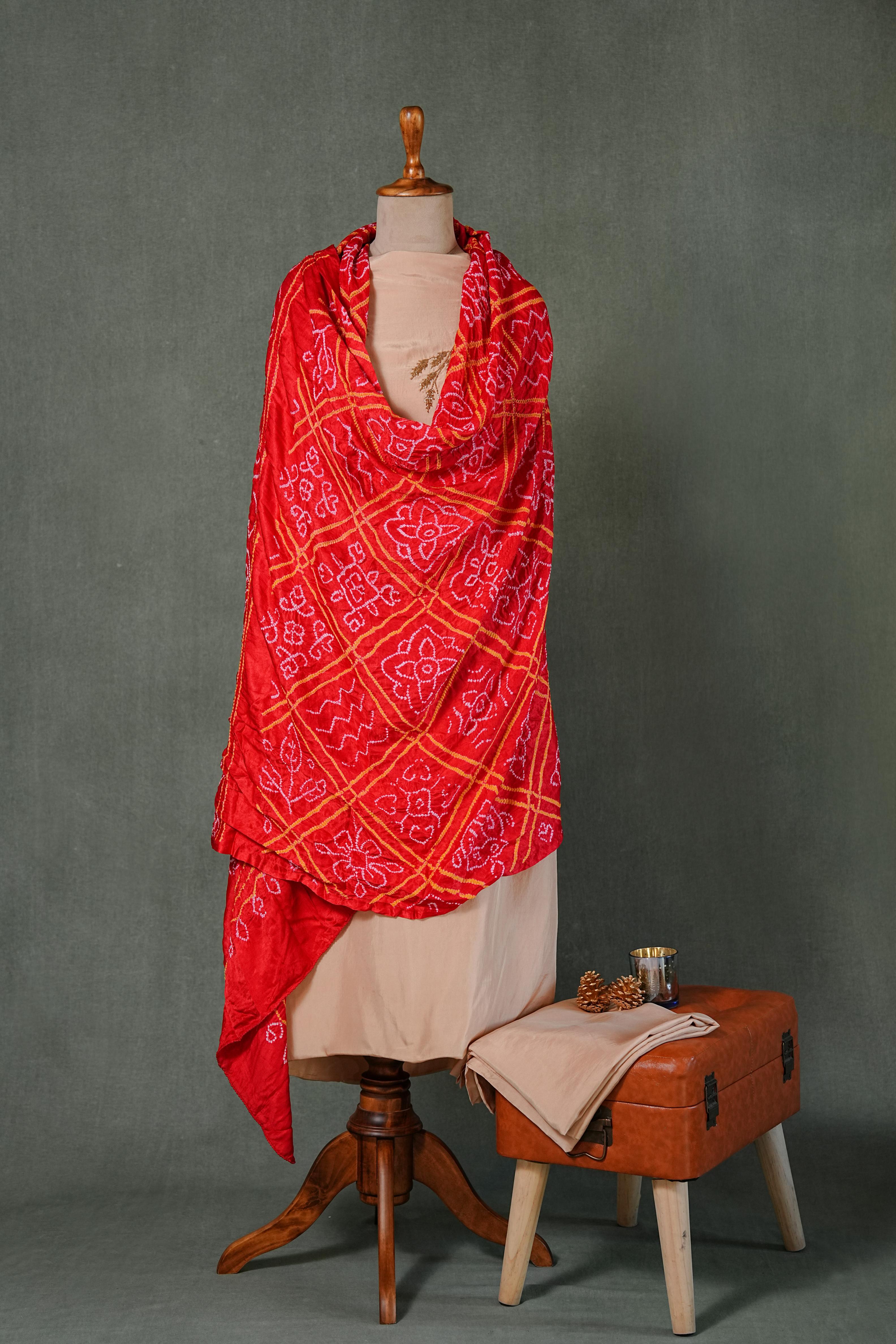 Bandhej suit set