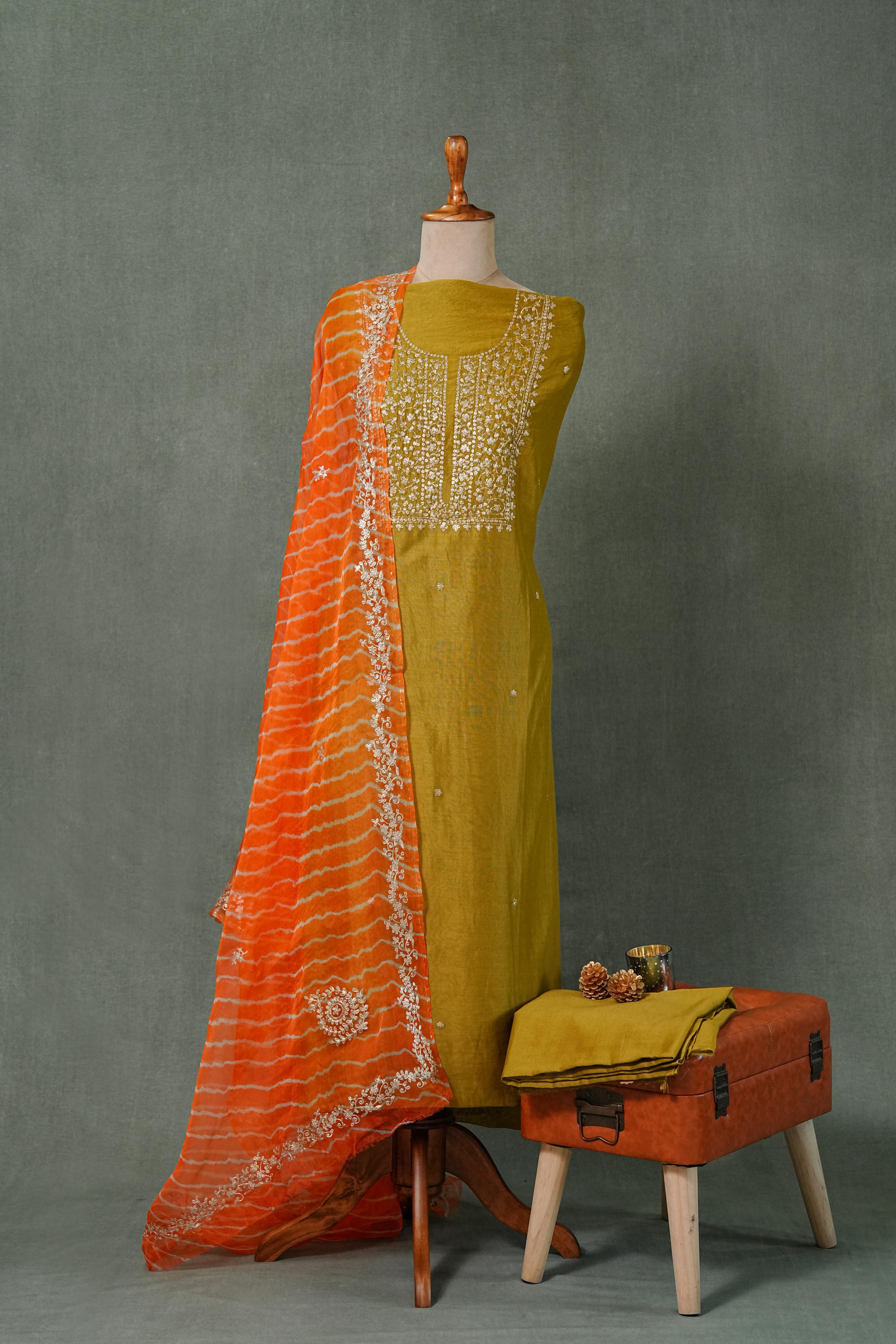 Leheriya Pittan work suit set