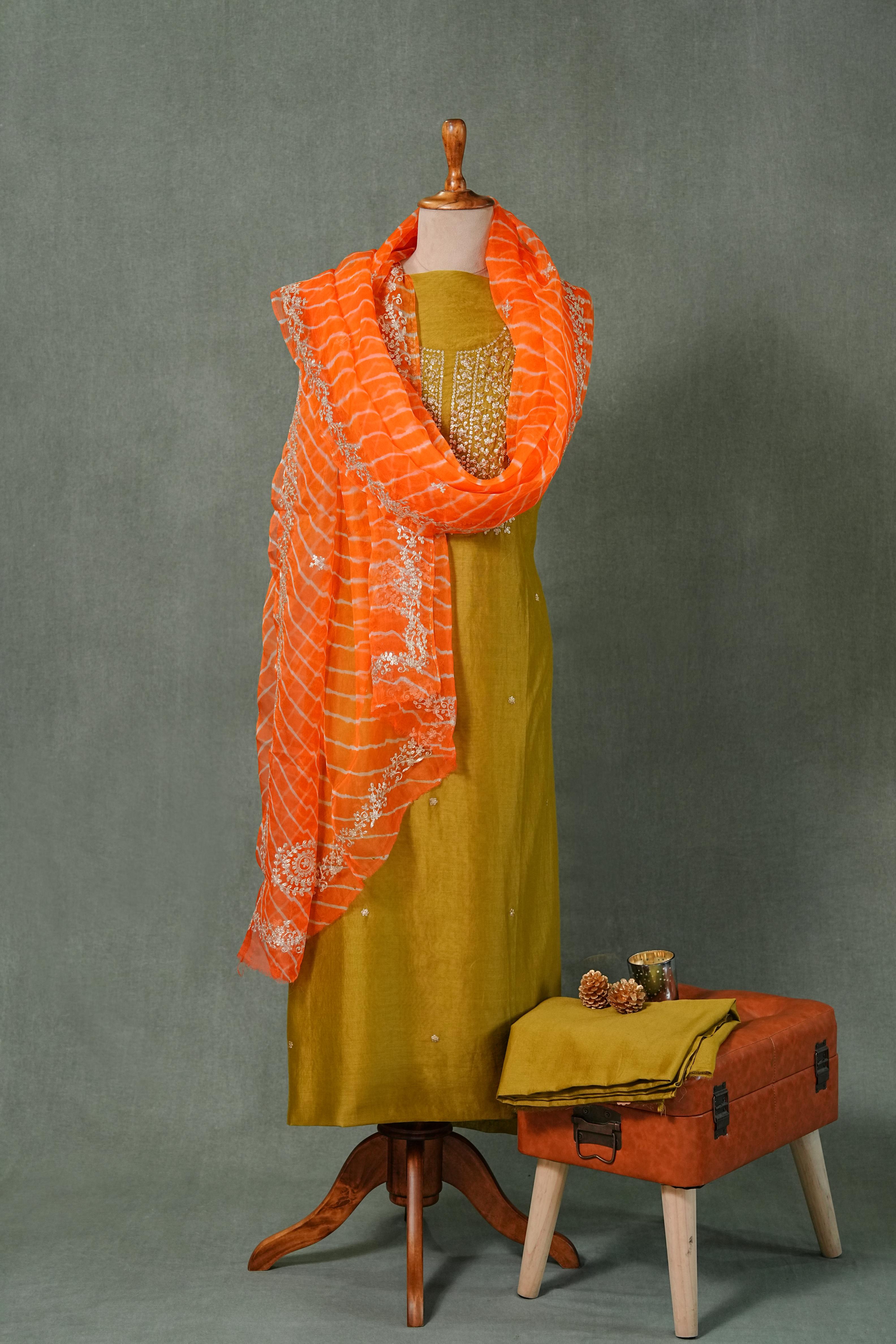 Leheriya Pittan work suit set