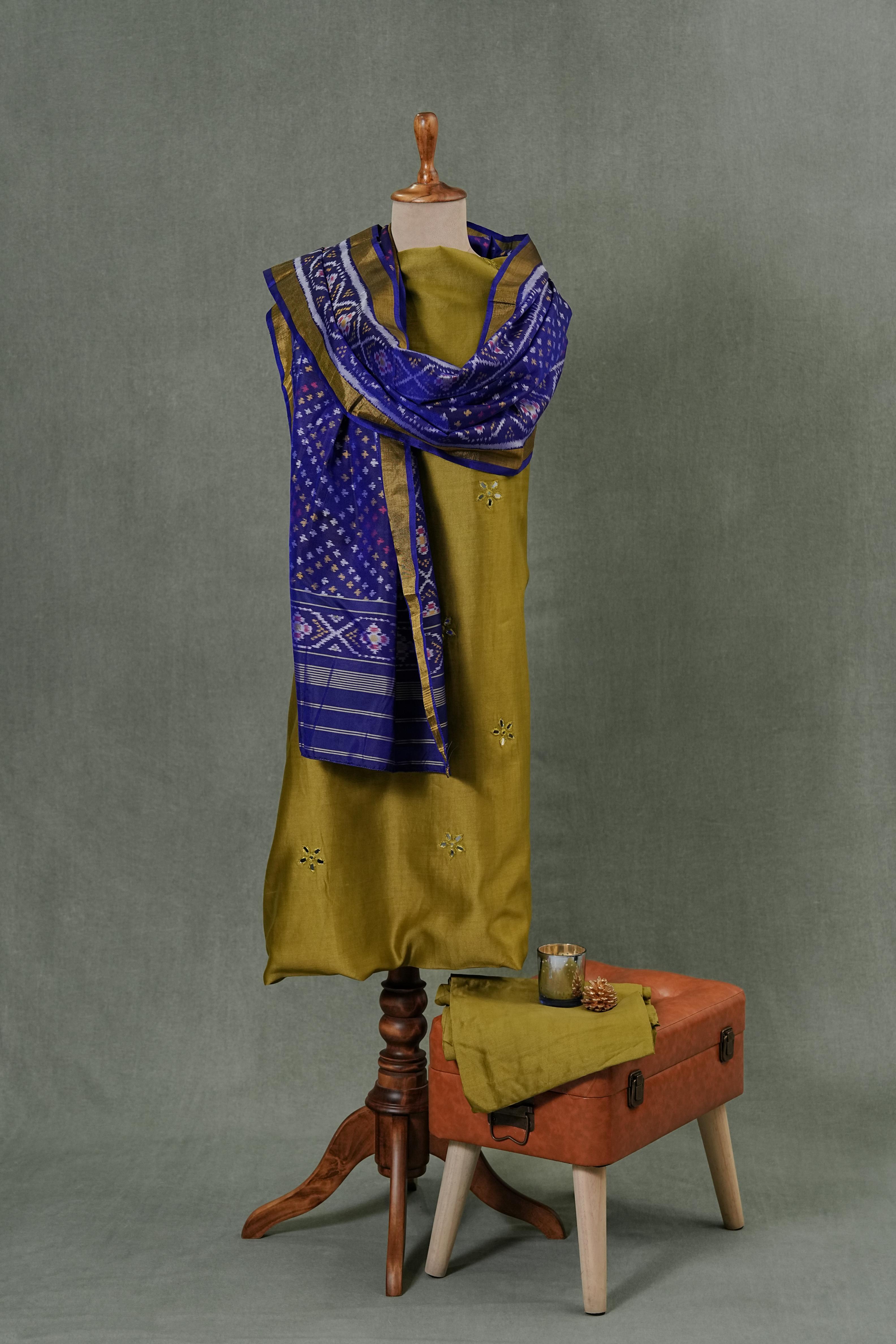 Patola suit set